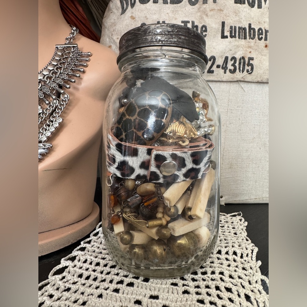 "Mystery" Jewelry Mix (African/Safari themed)